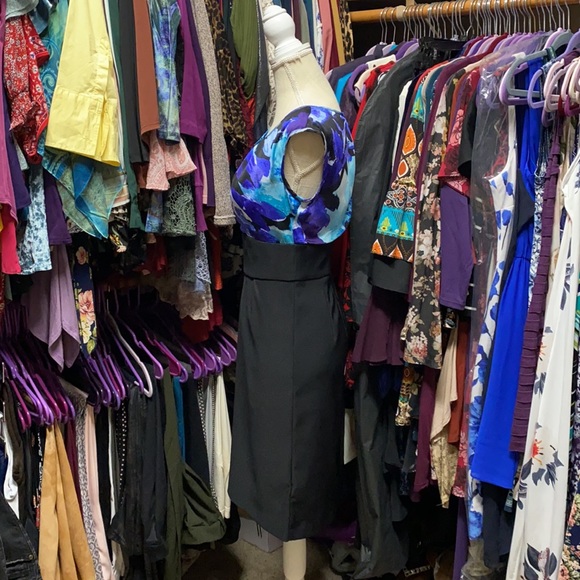 AB Studio Dress - Picture 4 of 4